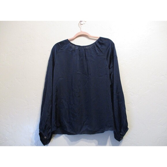 Vince Camuto Womens Navy Blue Satin Rumpled Keyhole Top Long Sleeve Sz PL - Picture 2 of 7
